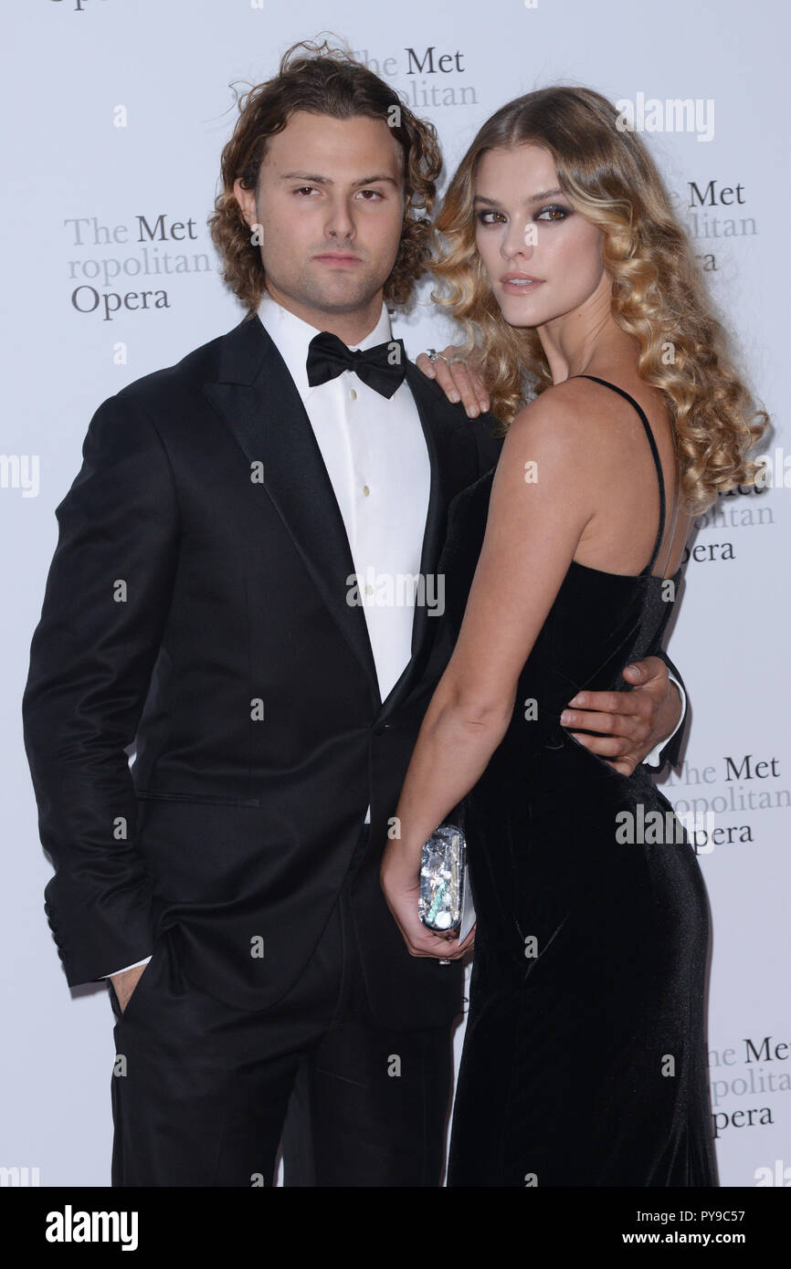 Metropolitan Opera Opening Night Gala at Lincoln Center - Red Carpet