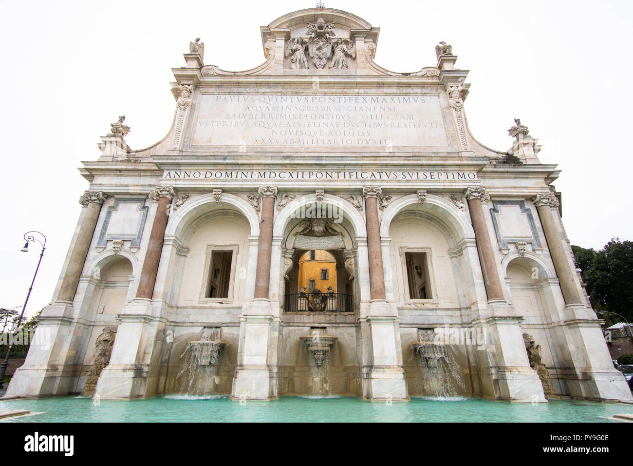 fontana-dell-acqua-paola-or-the-big-fountain-is-a-monumental-fountain