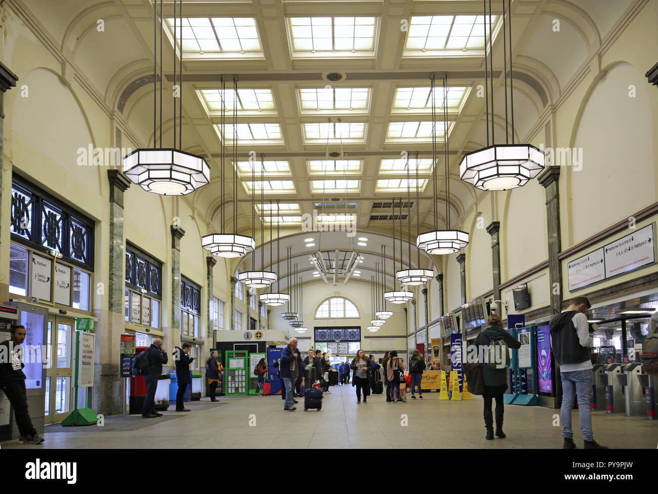 Interior view of Cardiff Railway Station ticket hall, South Wales, UK. Shows original art deco features. Stock Photo