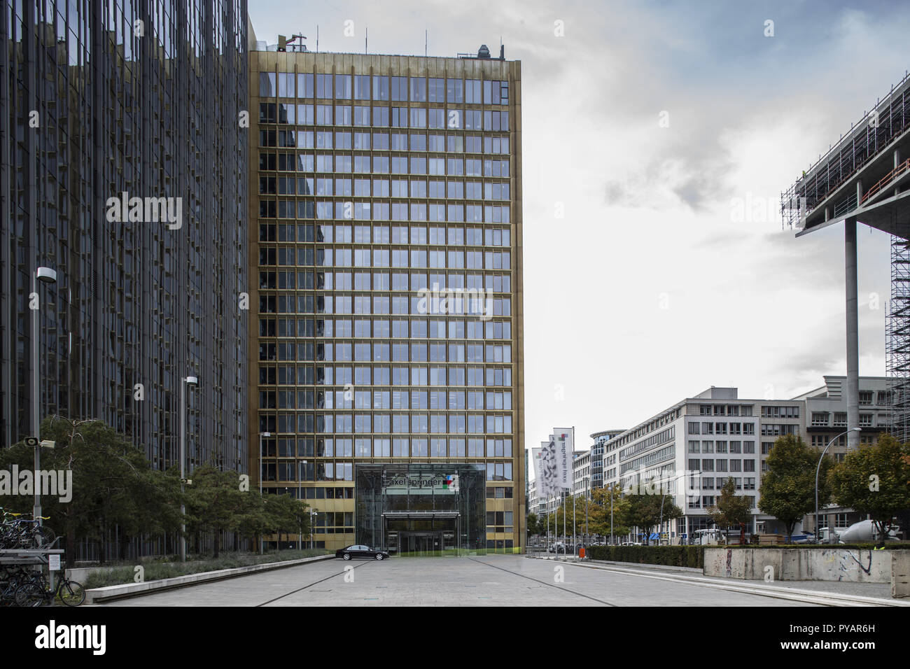 Media Company Axel Springer New Building High Resolution Stock Photography And Images Alamy