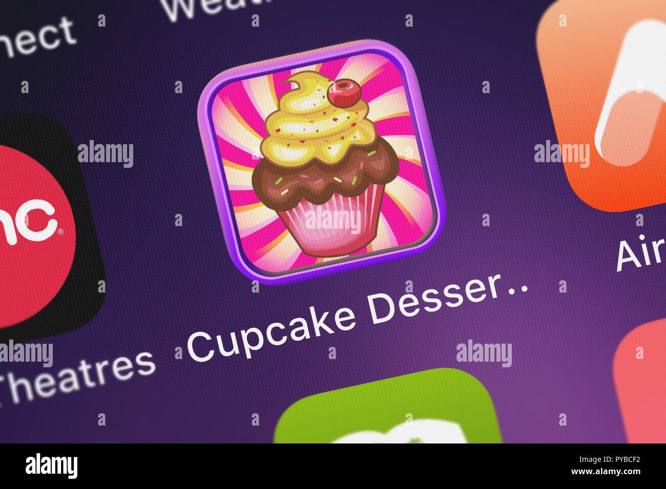 London, United Kingdom - October 26, 2018: Screenshot of the mobile app Cupcake Dessert Pastry Bakery Maker Dash - candy food cooking game from Best F Stock Photo