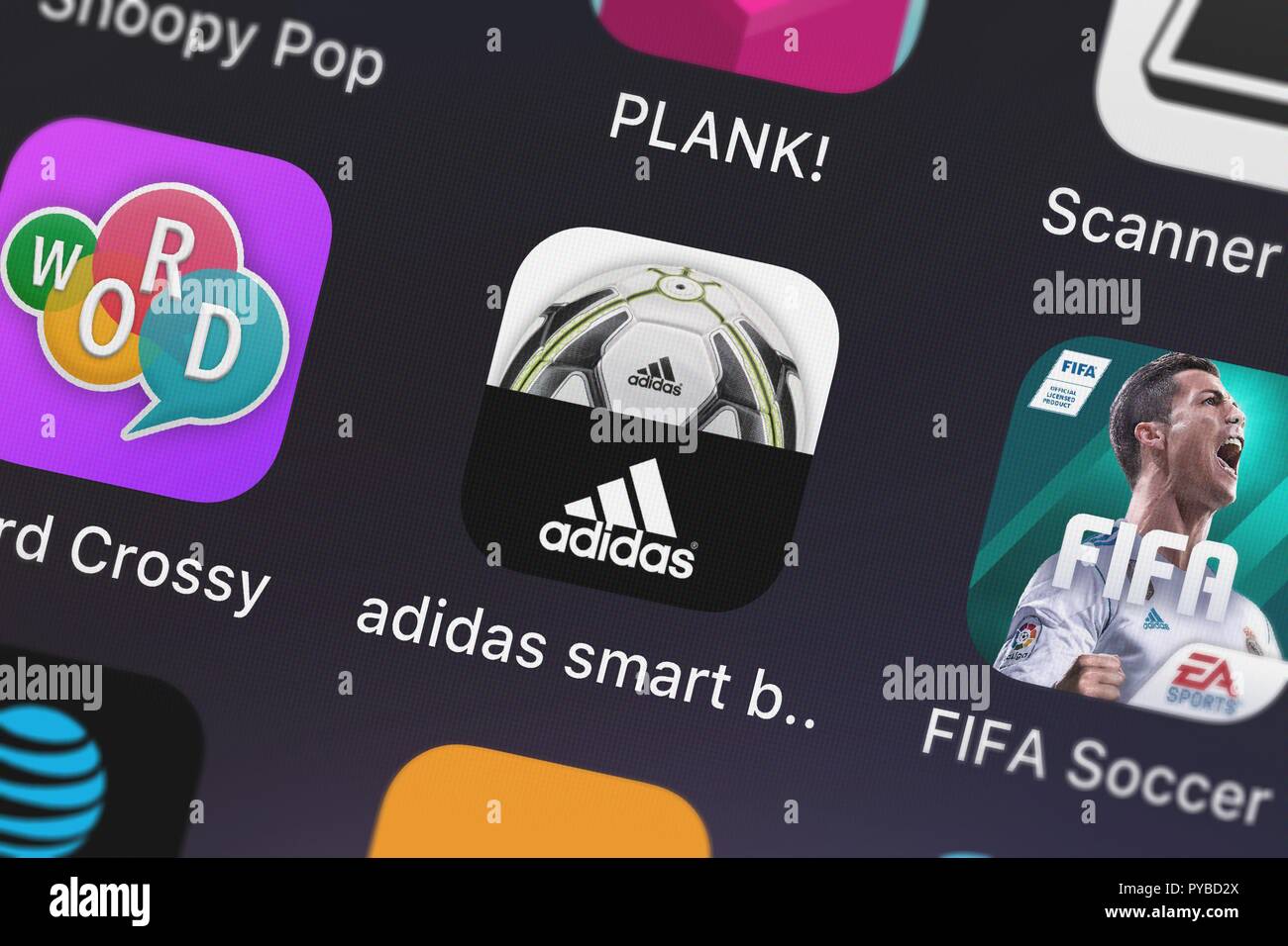 Adidas smart top ball icon
