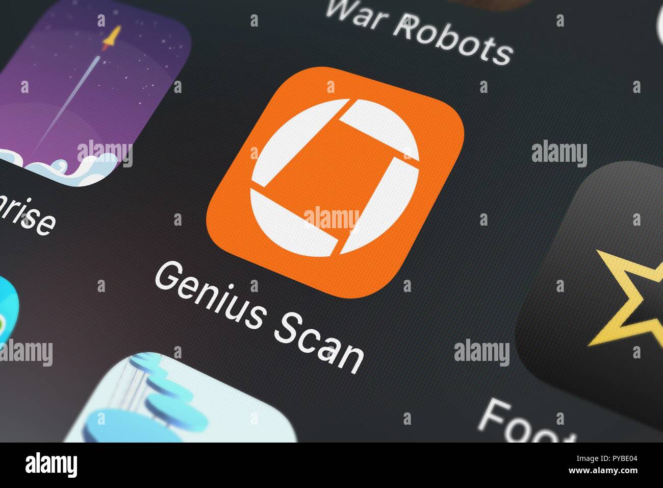 London, United Kingdom - October 26, 2018: Icon of the mobile app Genius  Scan - PDF Scanner from The Grizzly Labs on an iPhone Stock Photo - Alamy