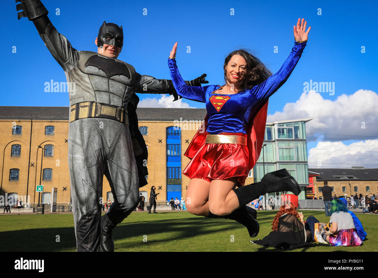 Superwoman batman hi-res stock photography and images - Alamy