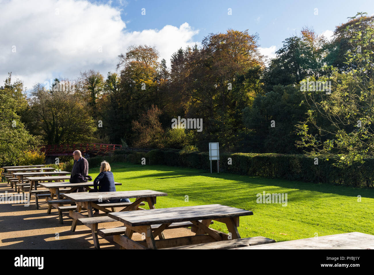 Sunny day lock keepers inn belfast hires stock photography and images