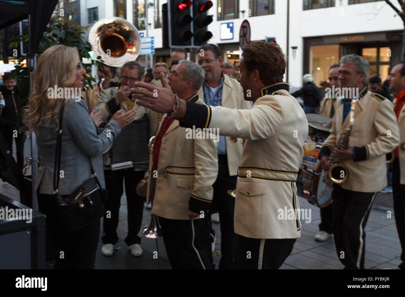 Guiness jazz festival hires stock photography and images Alamy