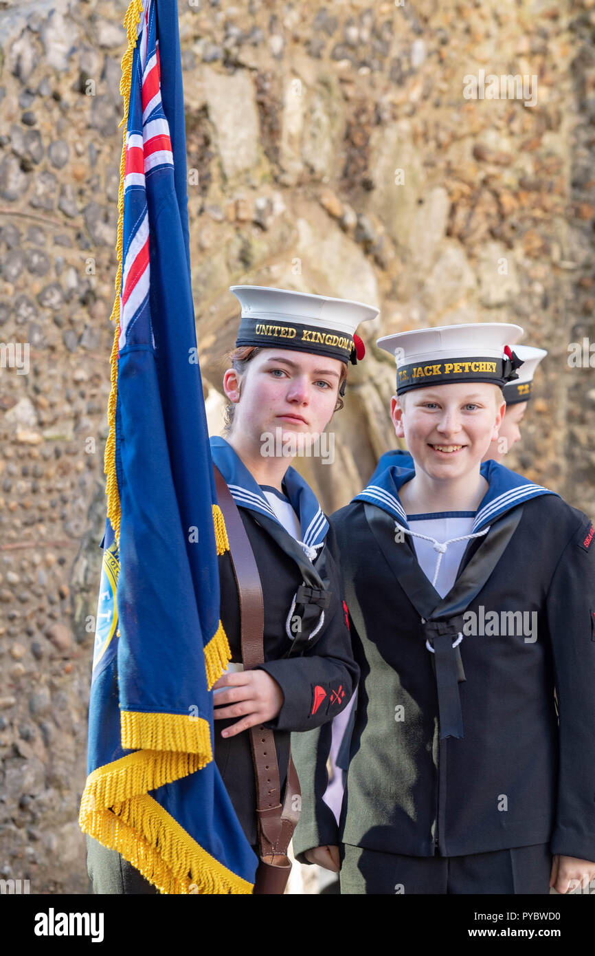 Brentwood, UK. 27 October 2018. Royal British Legion Poppy appeal launch  Brentwood, Essex cdets wait for the launch. Credit Ian Davidson/Alamy Live  News Stock Photo - Alamy