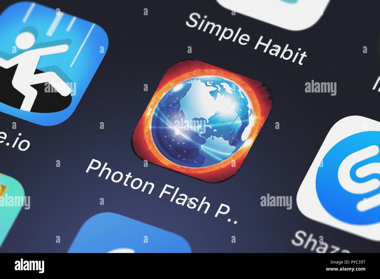 London United Kingdom October 26 2018 Screenshot Of The Photon Flash Player Private Browser For Ipad Mobile App From Appsverse Inc Icon On An I Stock Photo Alamy