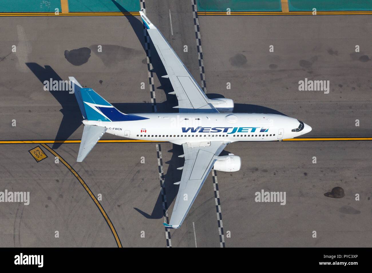 Los Angeles, USA - 20. February 2016: WestJet Boeing 737-700 at Los Angeles airport (LAX) in the USA. | usage worldwide Stock Photo