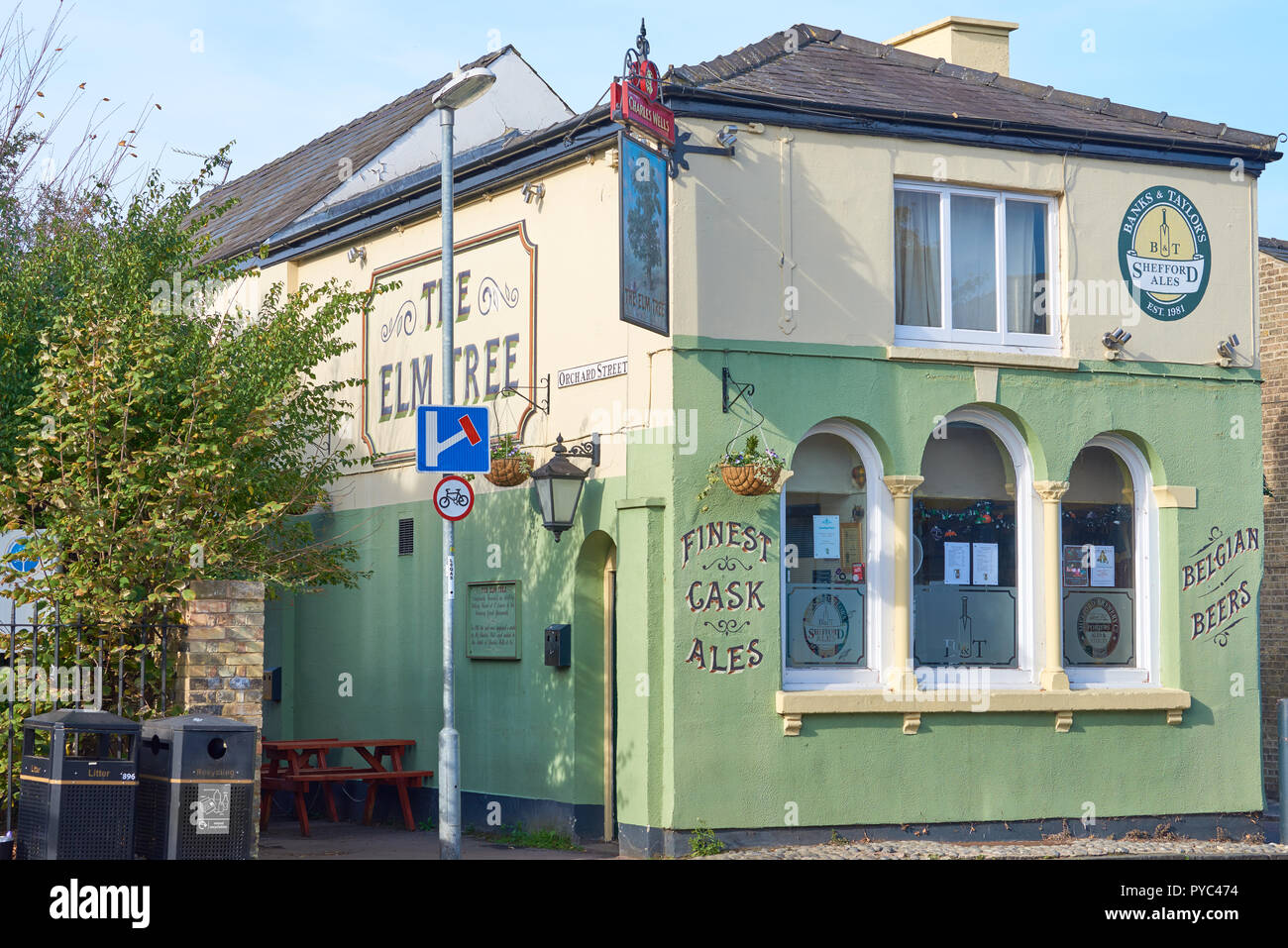 The elm tree pub cambridge hires stock photography and images Alamy