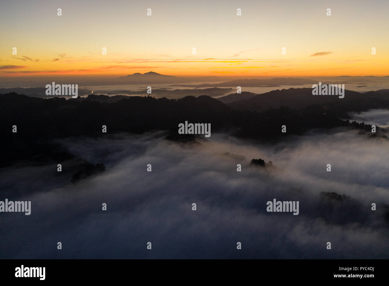The marine layer, a moist air mass developing over the Pacific in the ...