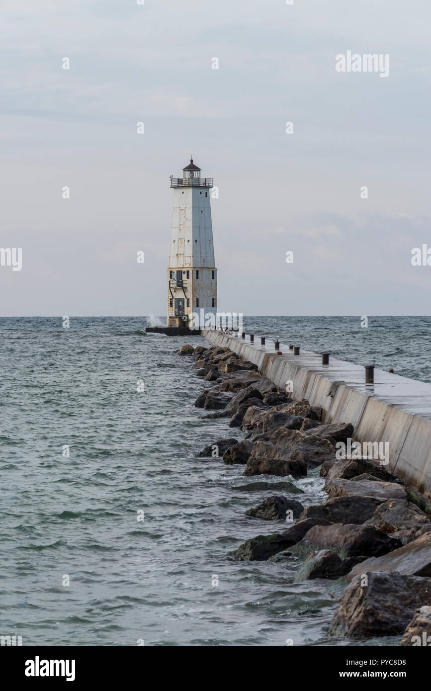 Frankfort North Breakwater Lighthouse. Lake Michigan, Frankfort