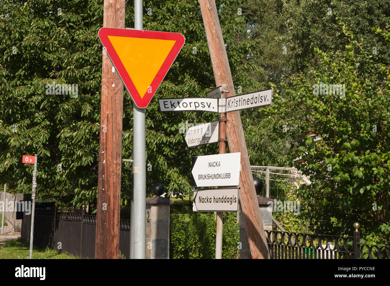 Posts with signage is showing direction Stock Photo Alamy