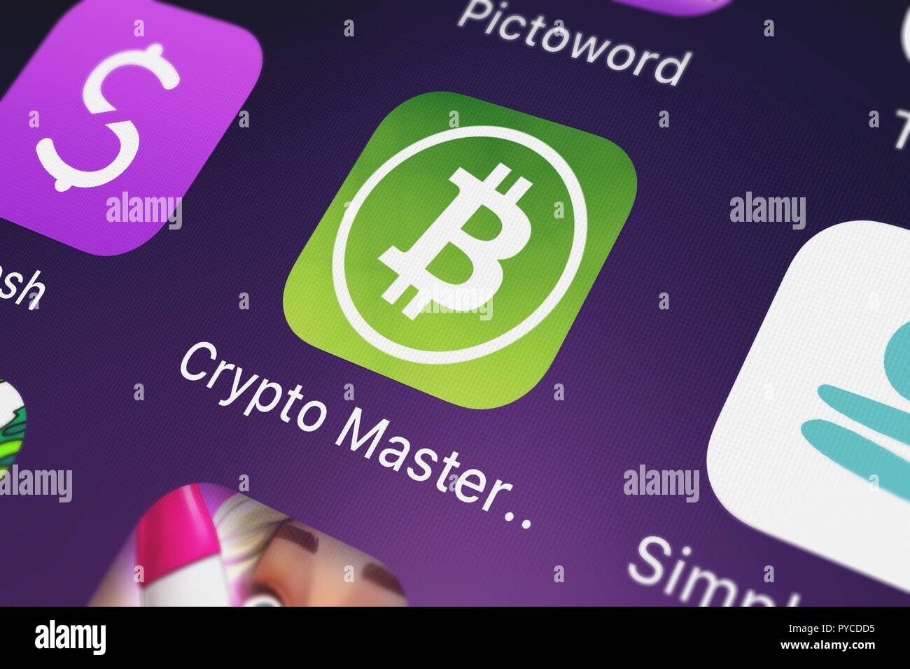 Crypto tracker hi-res stock photography and images - Alamy