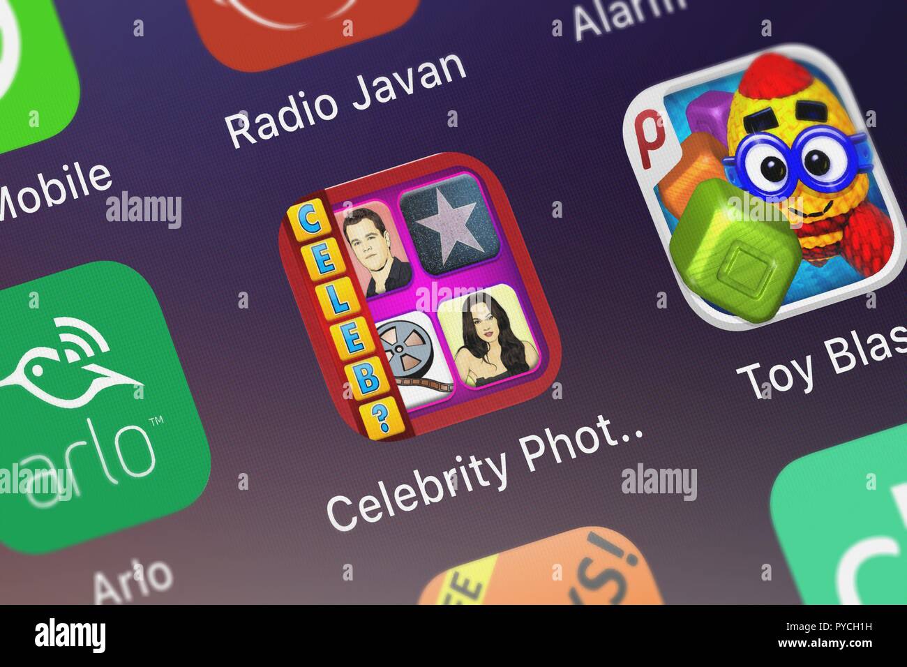 Guess the celebrity hi res stock photography and images Alamy