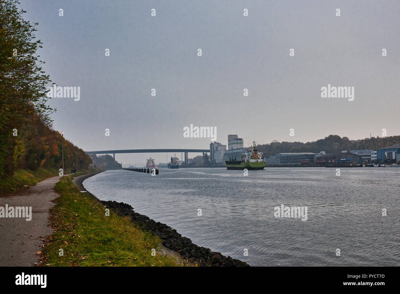 Nord Ostsee Kanal Kiel Deutschland Germany Several Ships On The Canal Heading Towards The Sluice Gates Just Past The Olympia Bridge Kiel Holtenau Stock Photo Alamy