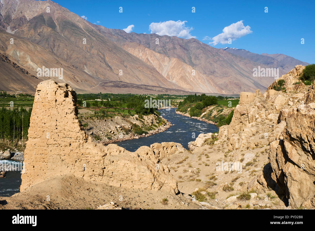 Tajikistan, Central Asia, Gorno Badakhshan, the Pamir, Khaakha fortress in Wakhan valley, Panj river between Tajikistan and Afghanistan Stock Photo