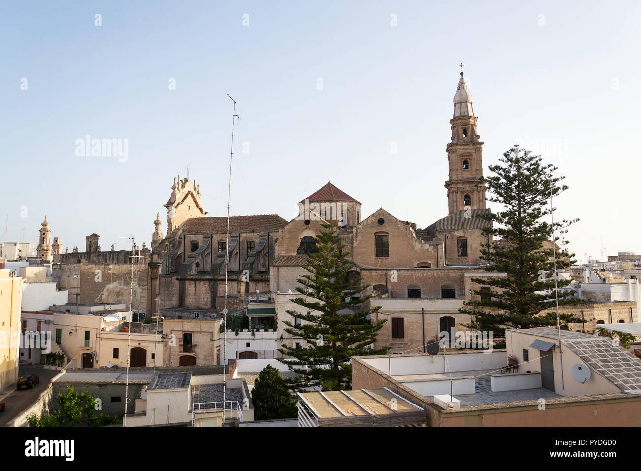 Domed Roman Catholic Monopoli cathedral, Basilica of the Madonna della Madia or Santa Maria della Madia, Monopoli, Apulia, Bari province, Italy Stock Photo