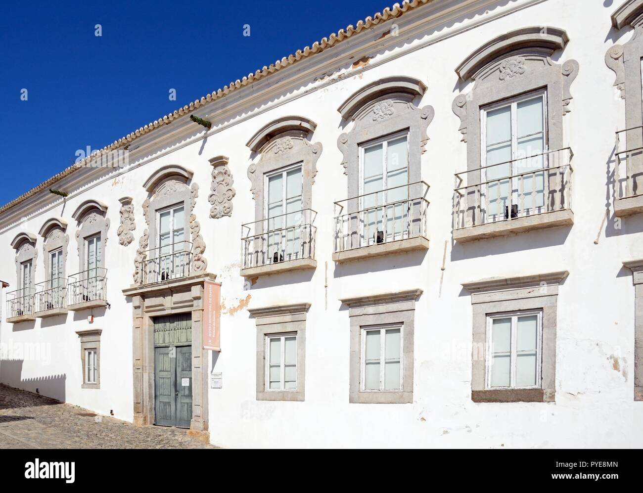 View of the Palacio de Galeria museum building along Calcada da Galeria in the old town, Tavira, Algarve, Portugal, Europe. Stock Photo