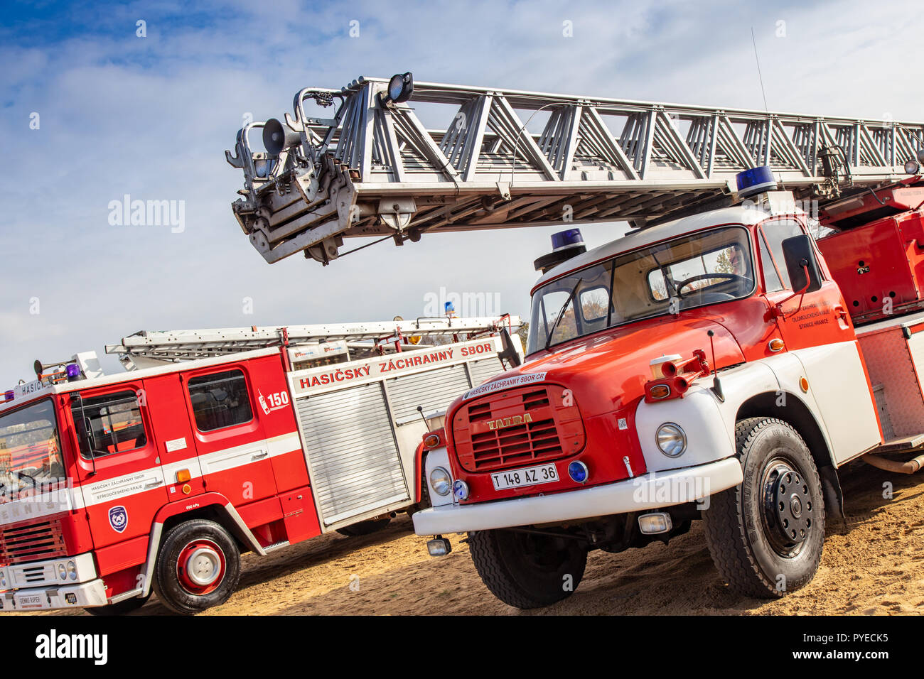 Czech fire brigade car - firefighters - Hasiči ČR / hasičské auto /  integrovaný záchranný systém IZS Stock Photo - Alamy