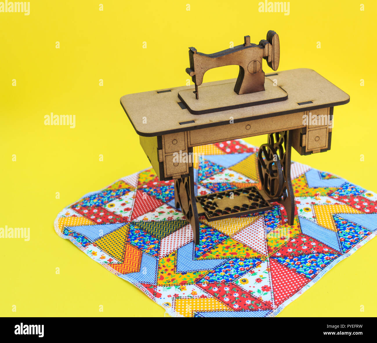 Vintage textile machinery hires stock photography and images Alamy