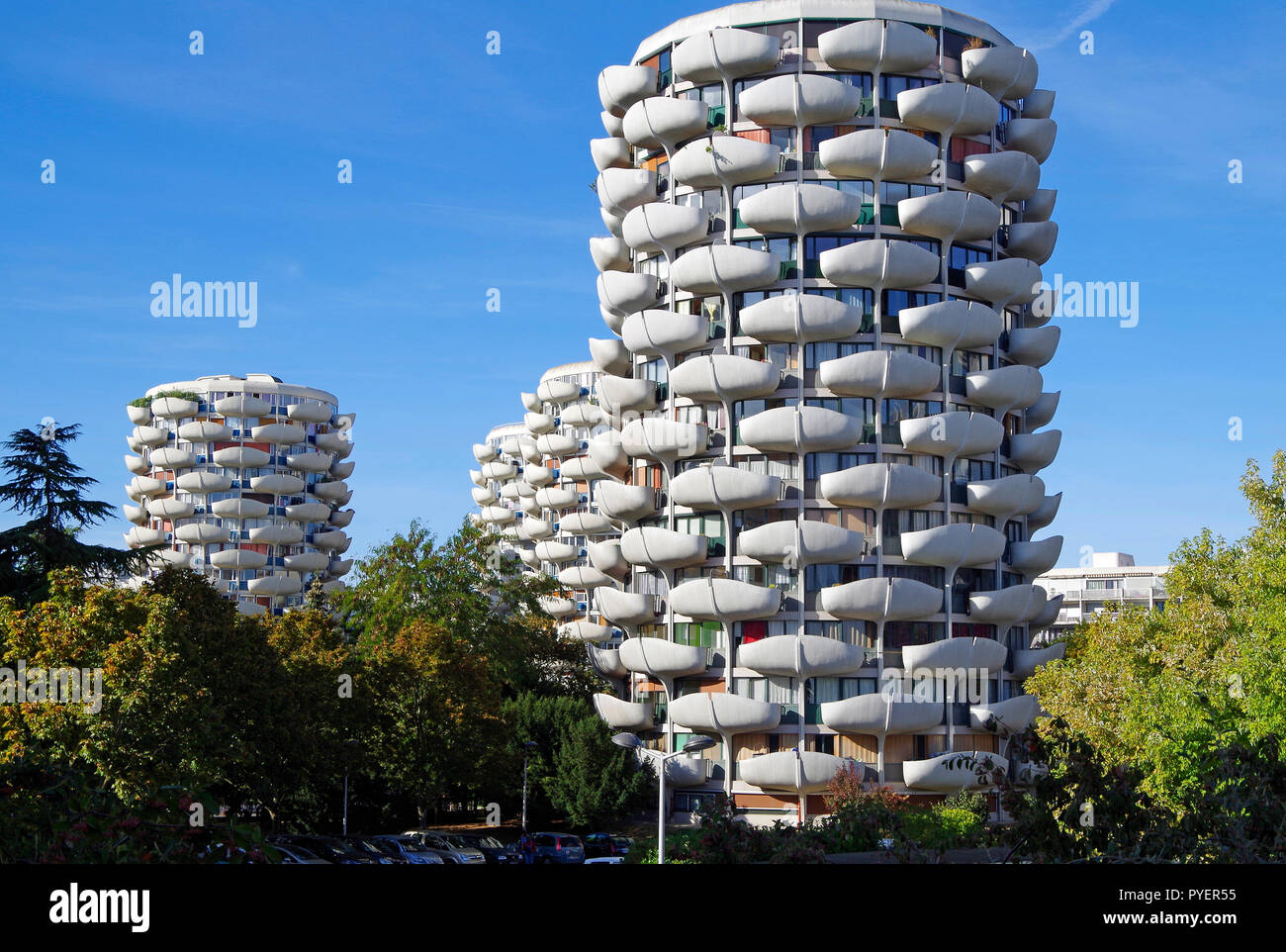 Les Choux de Creteil, a mostly high-rise housing estate in suburban ... - Private High-Rise Residences With Secure Open-Air Balconies