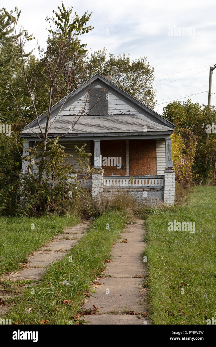 Inner city Detroit, Michigan USA, by James D Coppinger/Dembinsky Photo ...