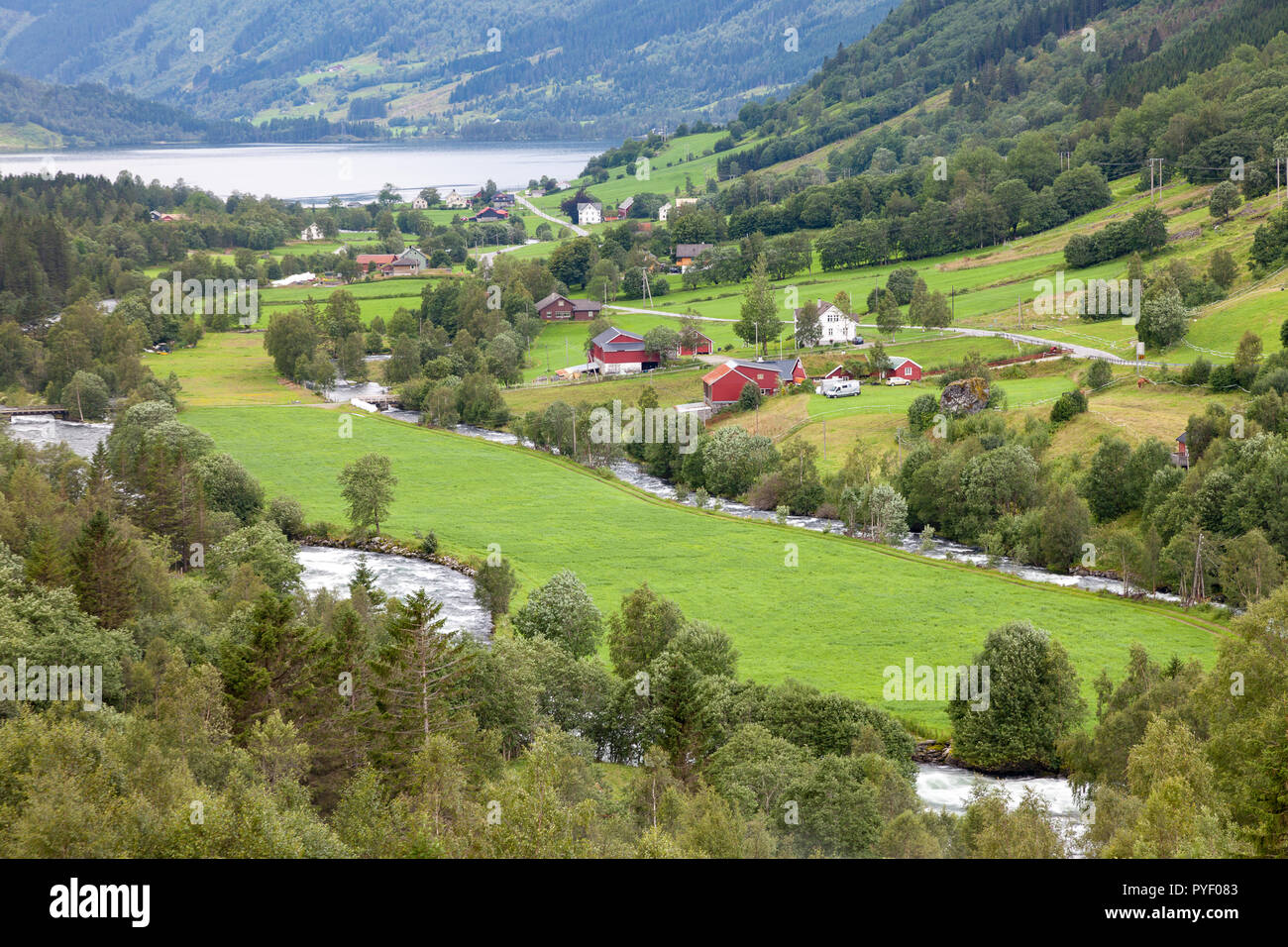 Green rural scene hi-res stock photography and images - Alamy