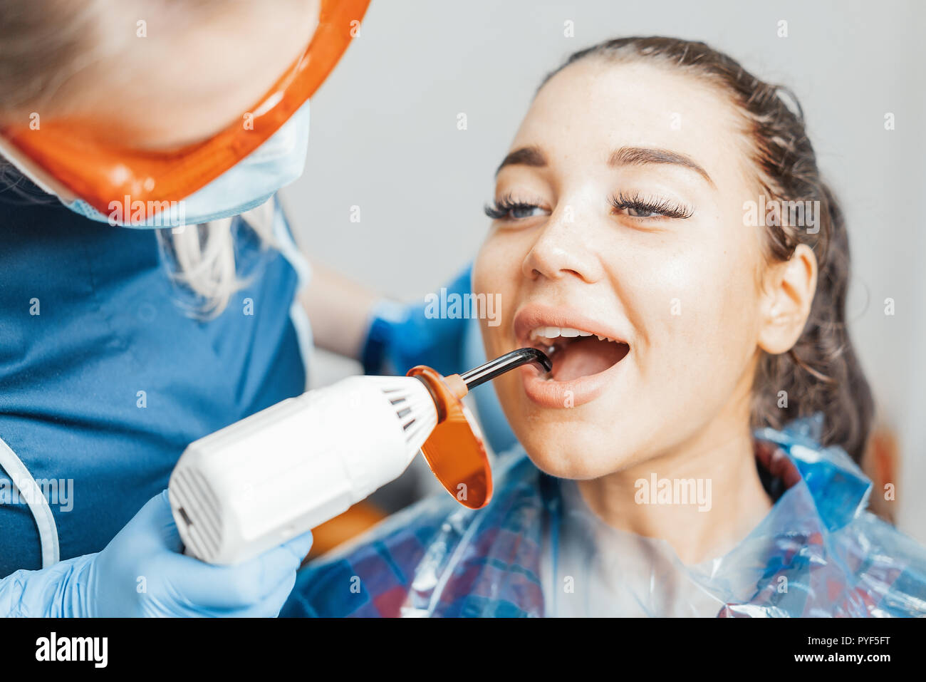 Nurse uniform gloves apron hires stock photography and images Alamy