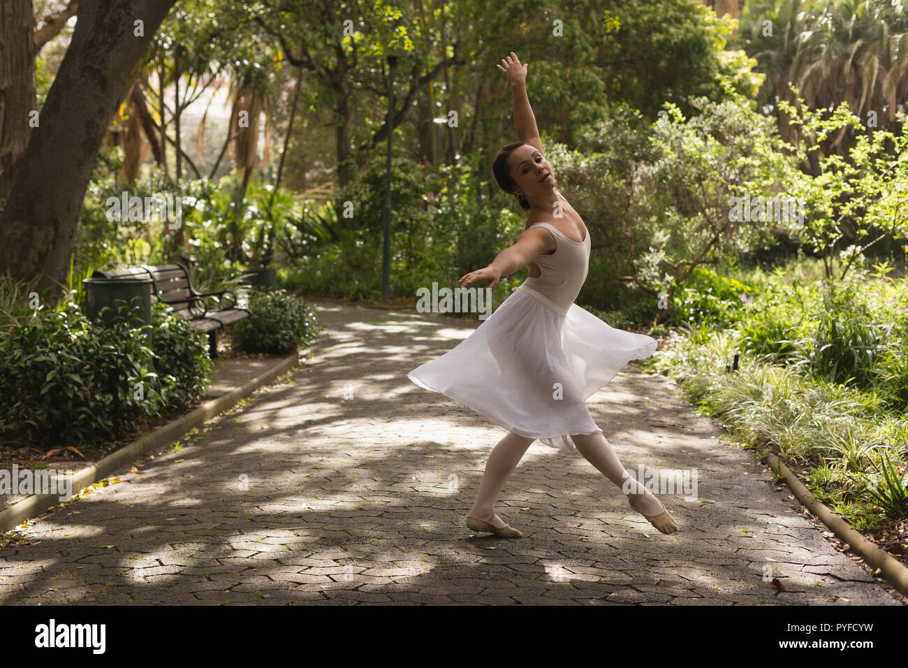 Young ballerina dancing in park hi-res stock photography and images - Alamy