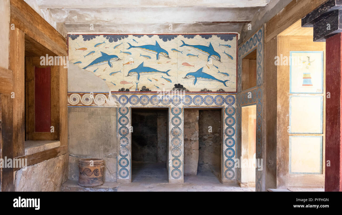 Fresco of The Dolphins, Bath Hall, Minoan Palace of Knossos, Heraklion (Irakleio), Irakleio Region, Crete (Kriti), Greece Stock Photo