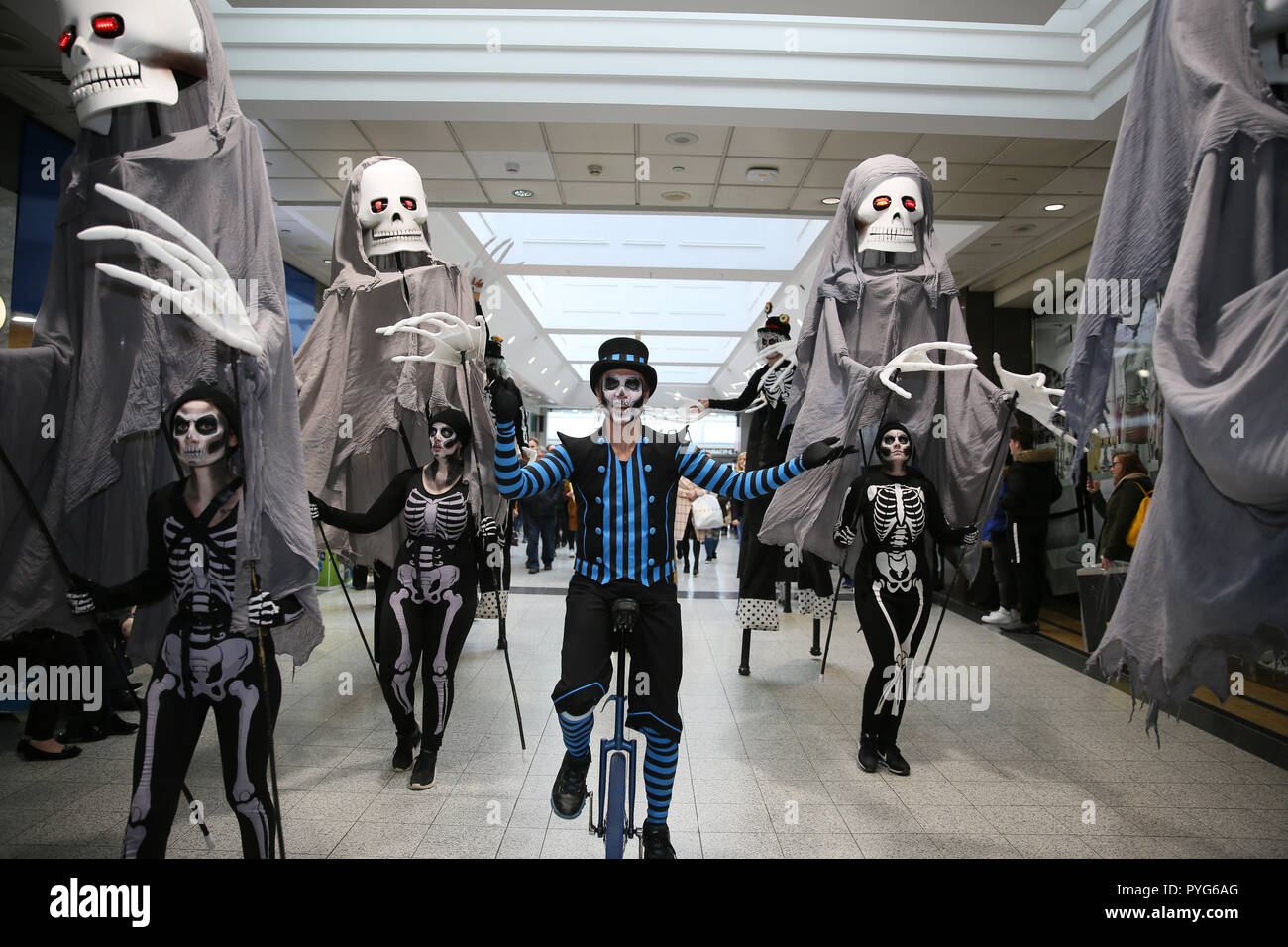 Manchester, UK. 27th October 2018. Skeleton ghosts from 'Walk the plank' arts group in the Arndale Center, Manchester . 27th October 2018 (C)Barbara Cook/Alamy Live News Credit: Barbara Cook/Alamy Live News Stock Photo