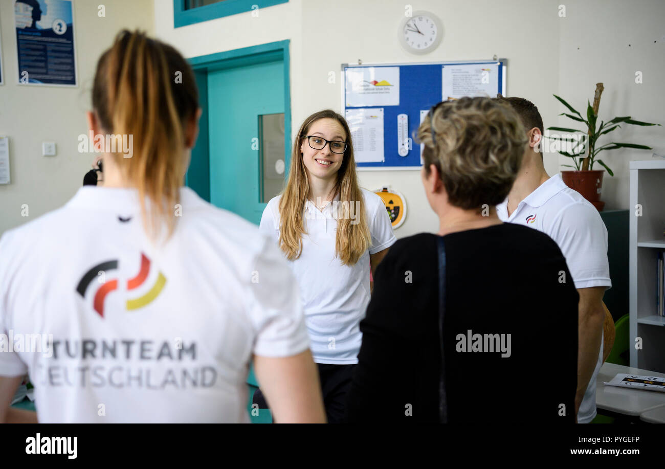 Sarah Voss (Germany / Cologne). GES / Gymnastics / Gymnastics World Championships in Doha, Visit Turnteam Germany in the German School Doha, 28.10.2018 - GES / Artistic Gymnastics / Gymnastics World Championships: 28.10.2018 - | usage worldwide Stock Photo