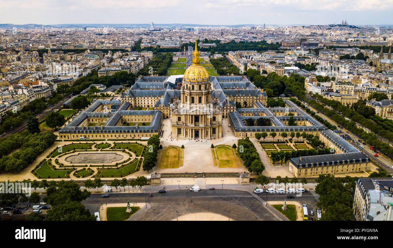 Paris Army Museum and Tomb of Napoleon or Musee de l’Armee des Invalides, Paris, France Stock Photo