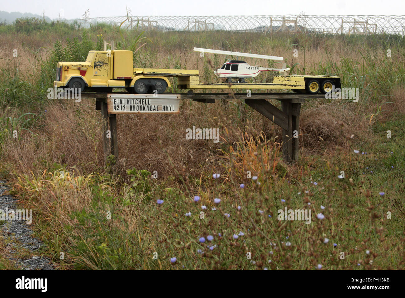 Original mailbox in rural Virginia Stock Photo Alamy