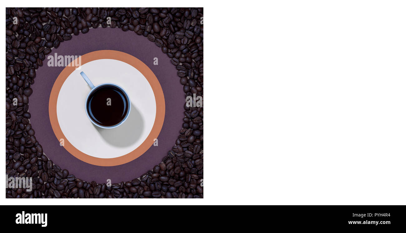 Cold brew iced coffee in glass and coffee beans Stock Photo Alamy