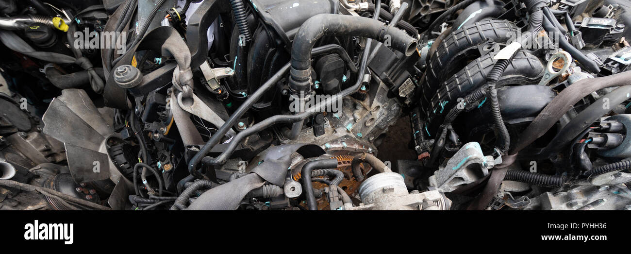 Analysis of the car engine Stock Photo - Alamy
