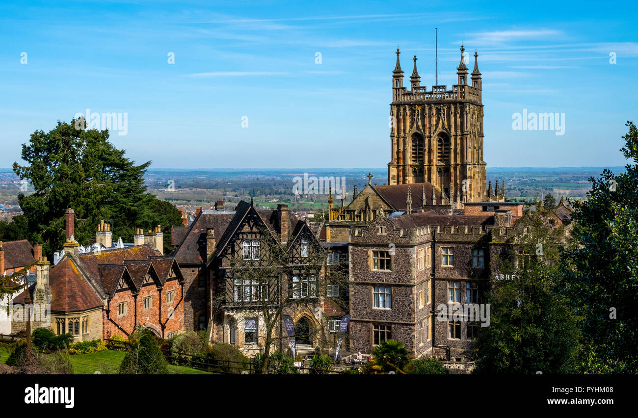 Great Malvern Priory, Abbey Gateway and Hotel, Great Malvern, Worcestershire, England, Europe Stock Photo