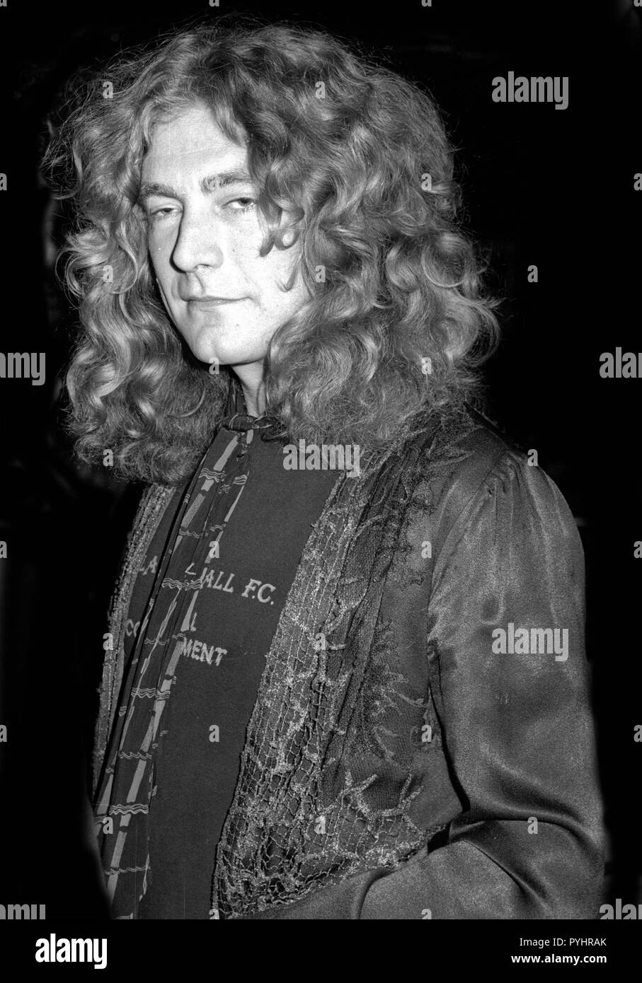 Robert plant переводы. Robert plant 2022. Robert plant 1988 now and zen. Robert plant переводы. Robert plant lullaby and the ceaseless roar 2014.