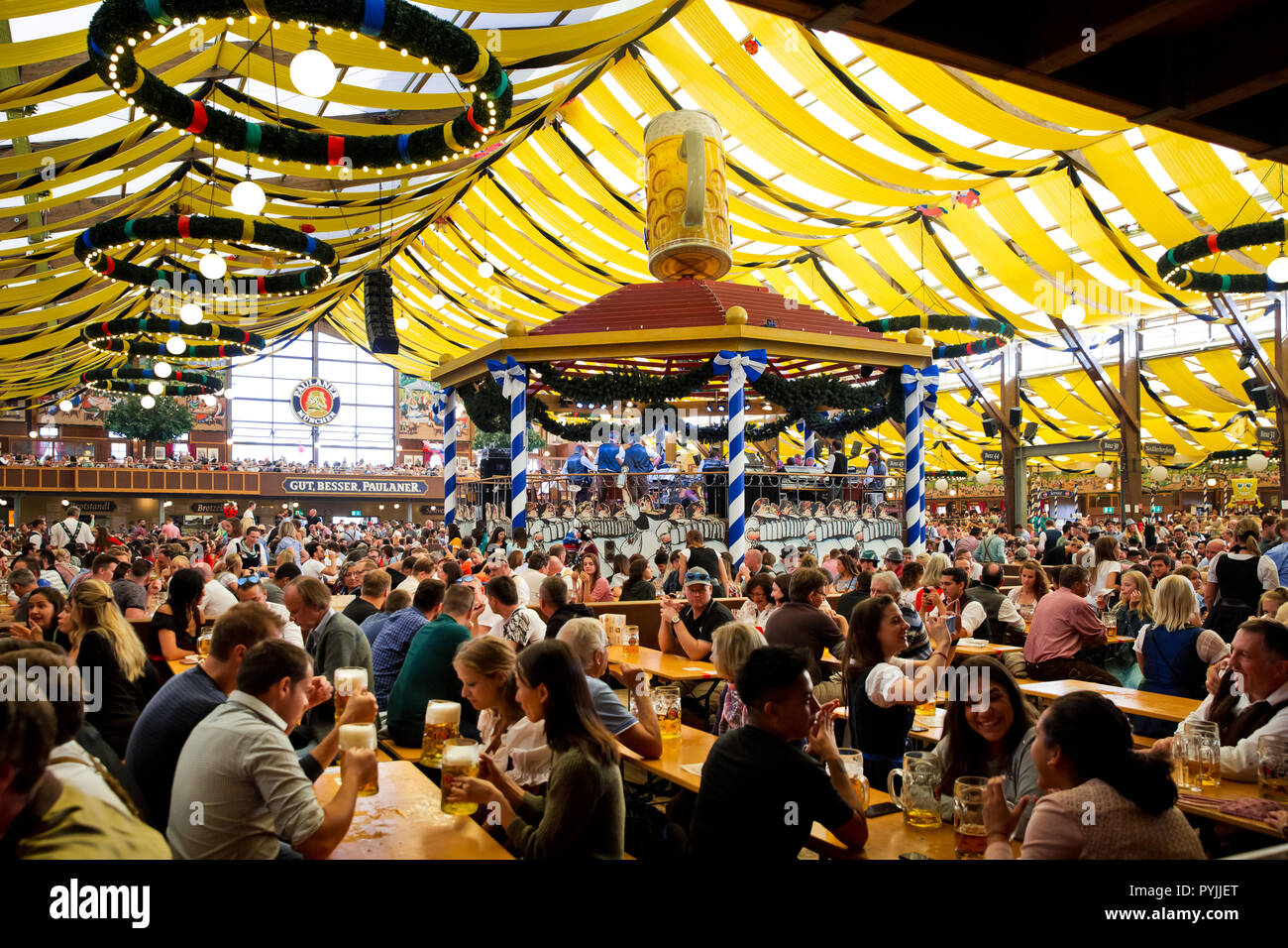 Munich, Germany - September, 2018: Crowd of people in Paulaner tent in  Munich city, Germany Stock Photo - Alamy