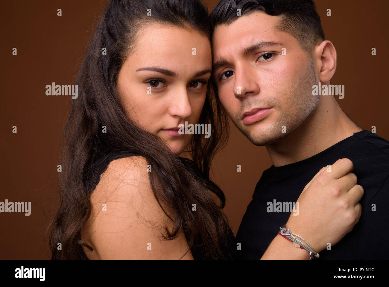 Couple in love face to face hi-res stock photography and images - Alamy