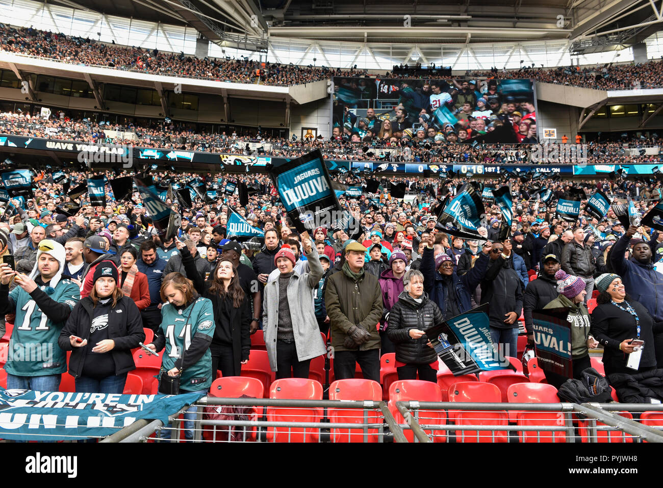 Wembley broncos jaguars fans hi-res stock photography and images - Alamy