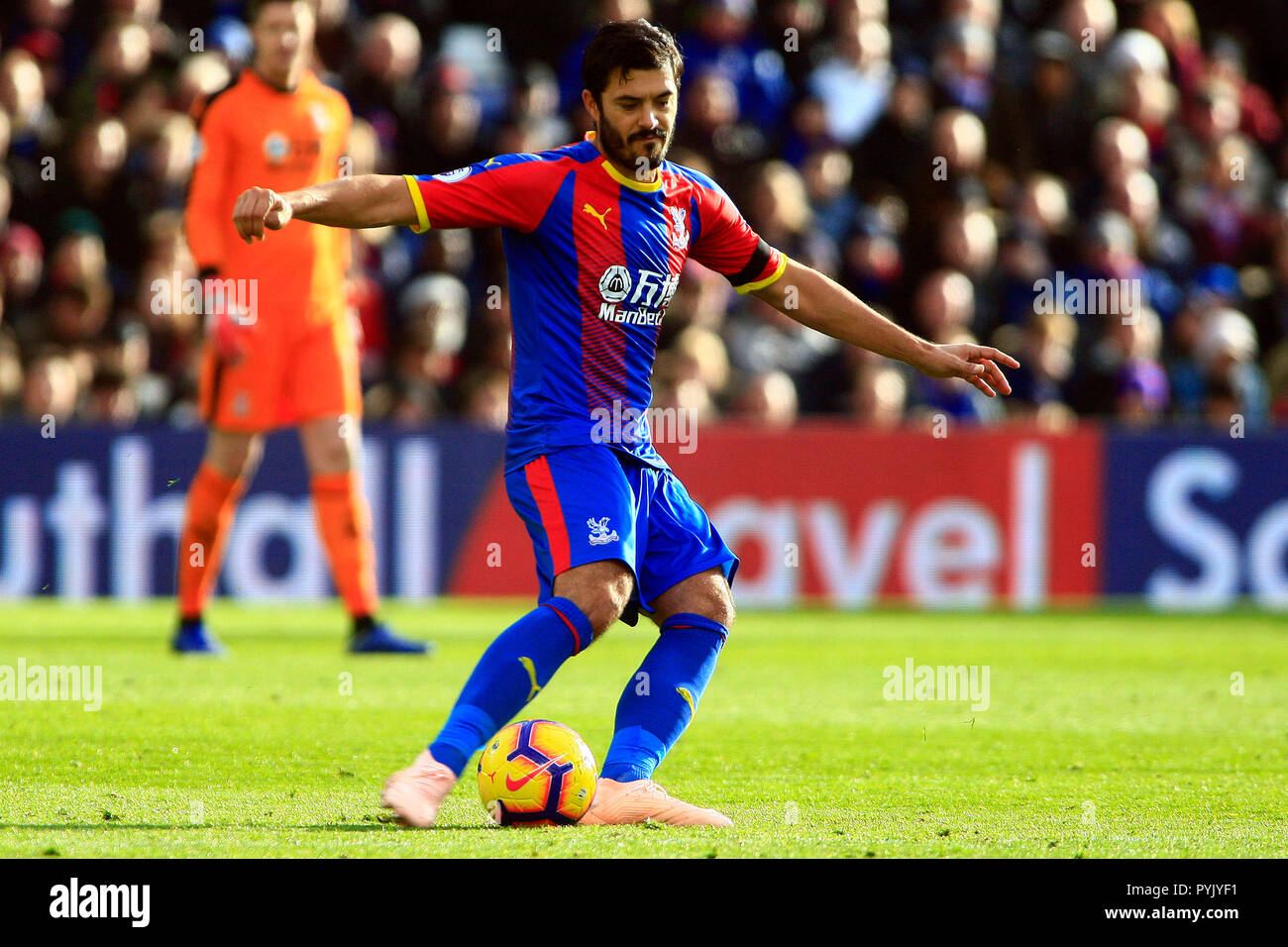 London, UK. 28th Oct, 2018. James Tomkins of Crystal Palace in