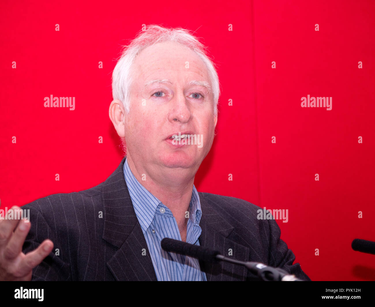 Norwich, UK. 28th October 2018 the British Labour Party holds its Eastern regional conference in Norwich where Daniel Zeichner addresses the conference Credit: William Edwards/Alamy Live News Stock Photo
