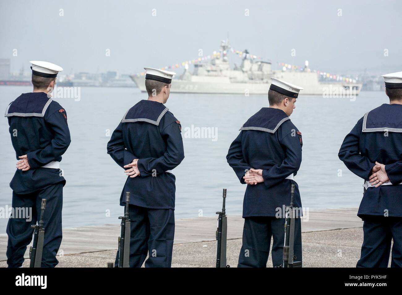 Thessaloniki, Greece. 28th Oct, 2018. Members of Greek Navy are seen preparing for the military parade of the WWII Anniversary of No.The Greek military prepares for the annual military parade for celebrating Greece's National 'Oxi' (No) Day, commemorating Greece's refusal to accept the ultimatum advanced by fascist Italy in 1940 during World War II. Credit: Giorgos Zachos/SOPA Images/ZUMA Wire/Alamy Live News Stock Photo
