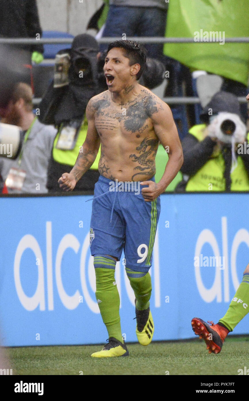 Seattle, Washington, USA. 28th Oct, 2018. Seattle's RAUL RUIDIAZ (9) celebrates his game winning goal as San Jose visits the Seattle Sounders in a MLS match at Century Link Field in Seattle, WA. Seattle won the match 2-1. Credit: Jeff Halstead/ZUMA Wire/Alamy Live News Stock Photo