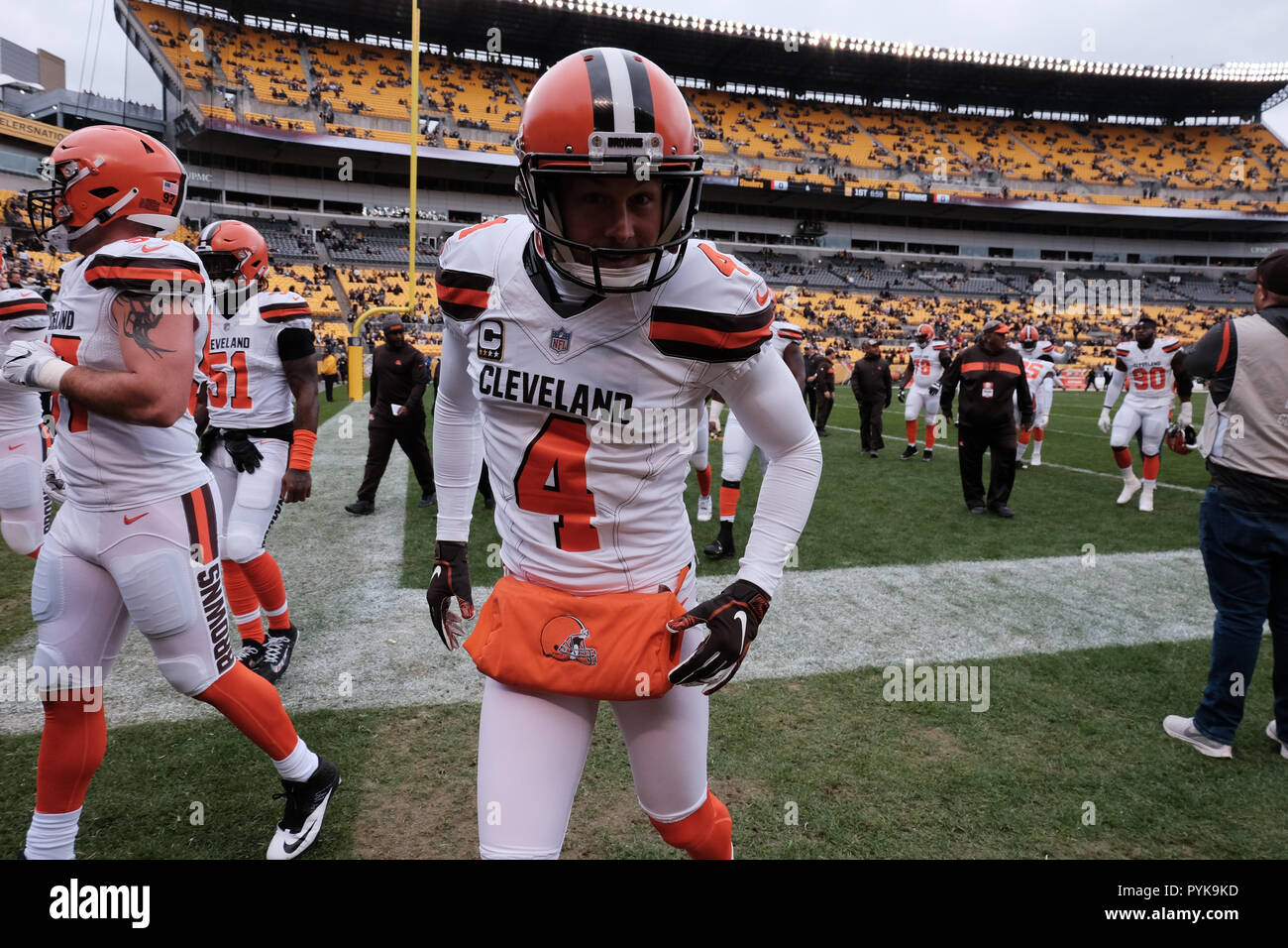 October 28th, 2018: Browns #4 Britton Colquitt during the Pittsburgh  Steelers vs Cleveland Browns game at Heinz Field in Pittsburgh, PA. Jason  Pohuski/CSM Stock Photo - Alamy