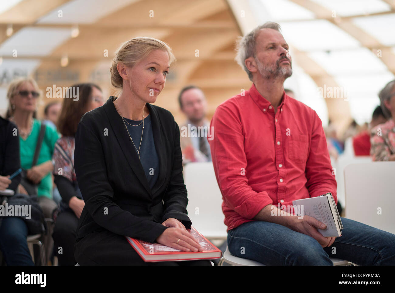 Frankfurt Am Main Deutschland 11th Oct 2018 Maja Lunde Nor Writer With Erling Kagge Nor Adventurer Publisher Guest Of Honor 2019 Norway On 11 10 2018 Frankfurt Book Fair 2018 From 10 10 14 10 2018 In