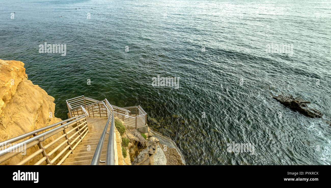 Stairs on cliff leading to ocean in Sunset Cliffs Stock Photo Alamy