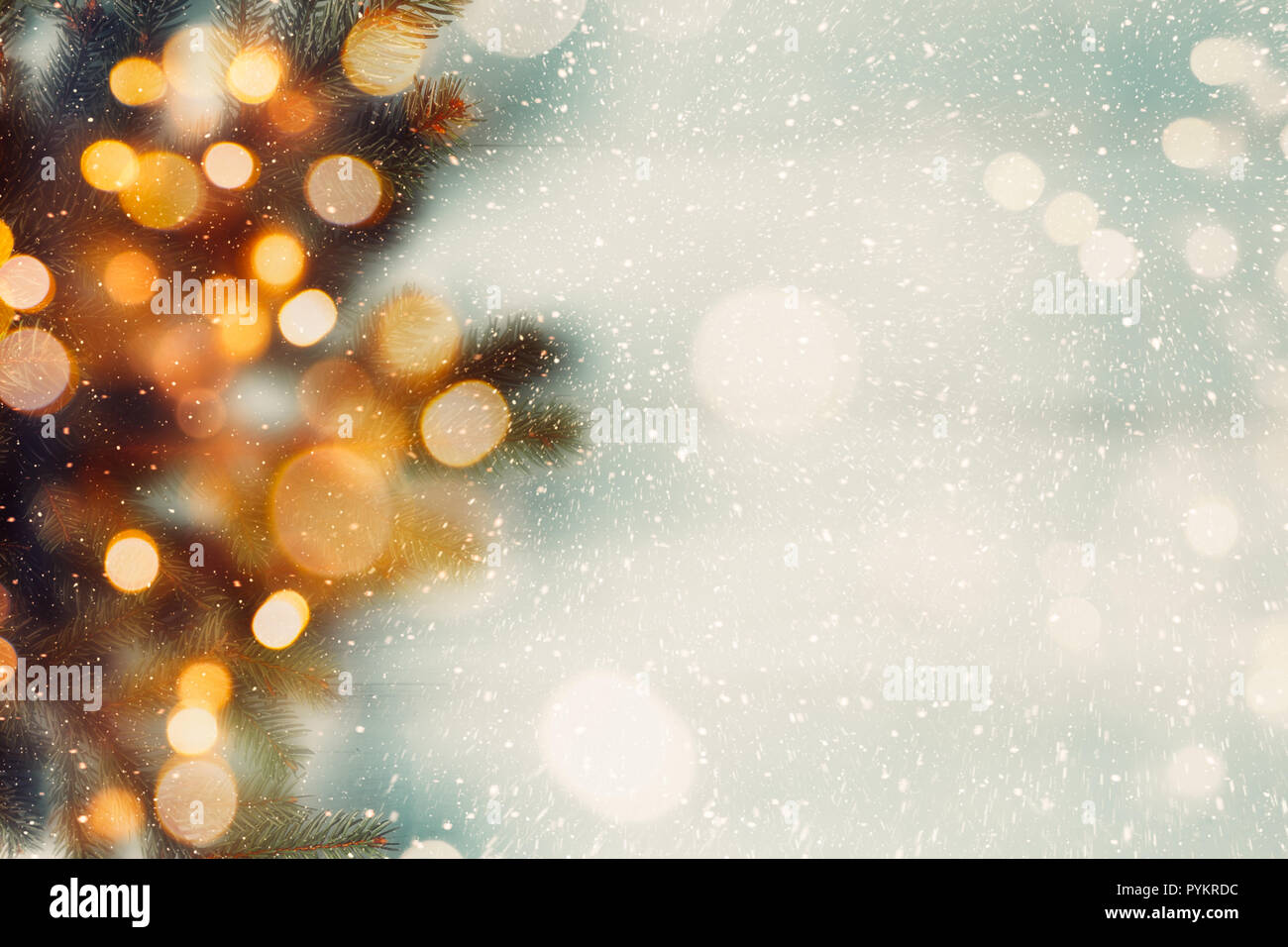 Soft bokeh lights hi-res stock photography and images - Alamy